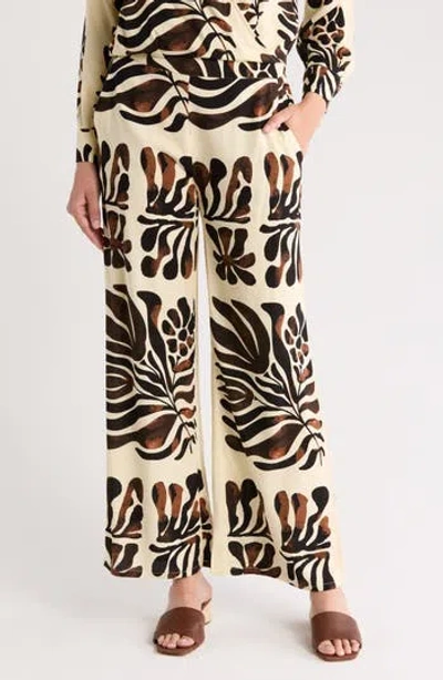 T Tahari Wide Leg Pull-on Pants In Tan/brown/black