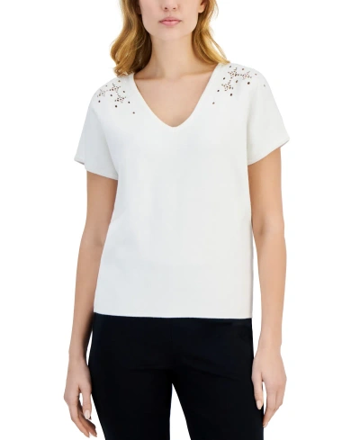T Tahari Women's Embroidered-shoulder Short Sleeve V Neck Sweater In White Star