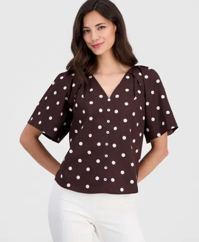 T Tahari Women's Printed V-neck Pleat-shoulder Blouse In Black