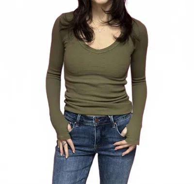 T2love Thermal With Thumbholes Top In Olive In Green