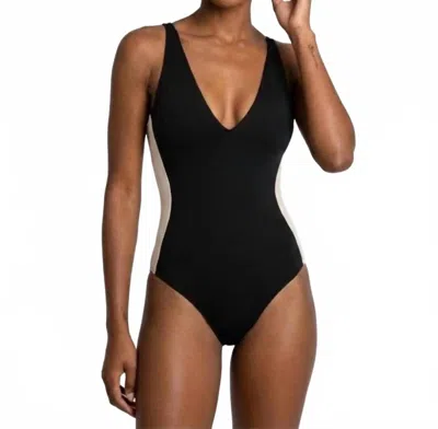 Ta3 Plungey Contour Sculpting One Piece In Black