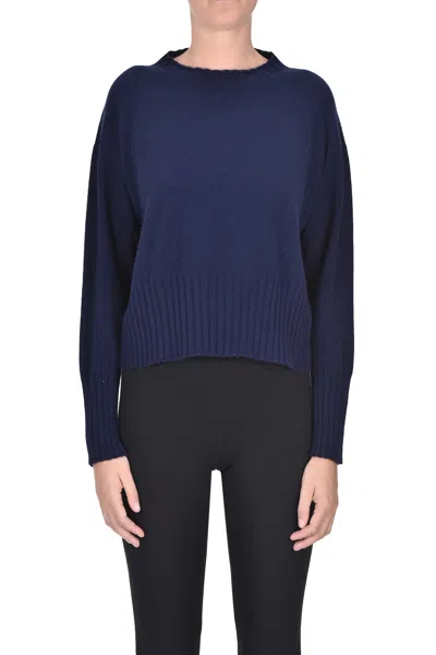 Tabaroni Cashmere Cropped Cashmere Pullover In Blue