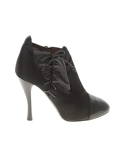 Pre-owned Tabitha Simmons Ankle Boots In Black