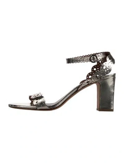 Pre-owned Tabitha Simmons Leather Lace Pattern Sandals In Gold/metallic