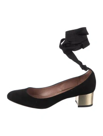 Pre-owned Tabitha Simmons Suede Pumps In Black