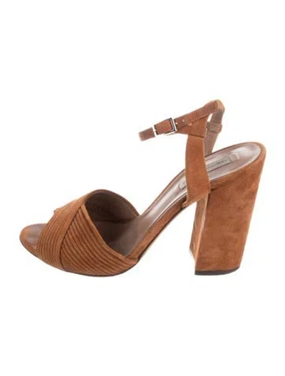 Pre-owned Tabitha Simmons Suede Pumps In Brown