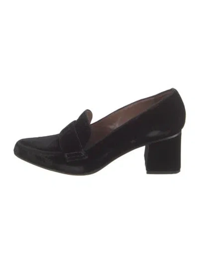 Pre-owned Tabitha Simmons Velvet Pumps In Black