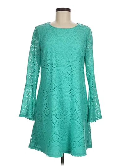 Pre-owned Tacera Casual Dress In Green