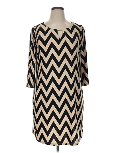 Pre-owned Tacera Casual Dress In Tan