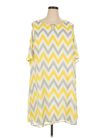 Pre-owned Tacera Casual Dress In Yellow