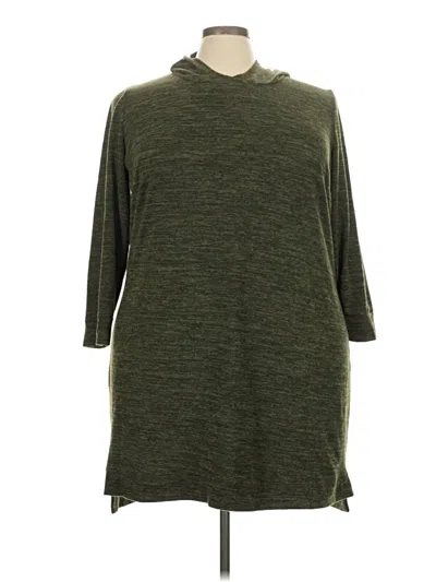 Pre-owned Tacera Poncho In Green
