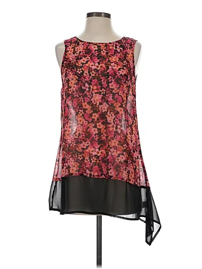 Pre-owned Tacera Sleeveless T-shirt In Red