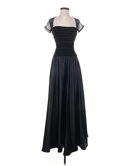 Pre-owned Tadashi Cocktail Dress In Black