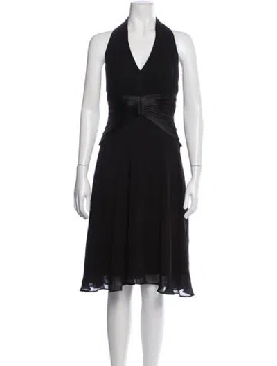 Pre-owned Tadashi Halterneck Knee-length Dress In Black