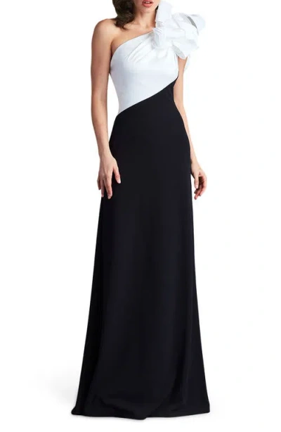 Tadashi Shoji Flower One-shoulder Gown In Ivory/black