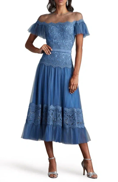 Tadashi Shoji Mixed Media Lace & Tulle Cocktail Midi Dress In Blue Stone