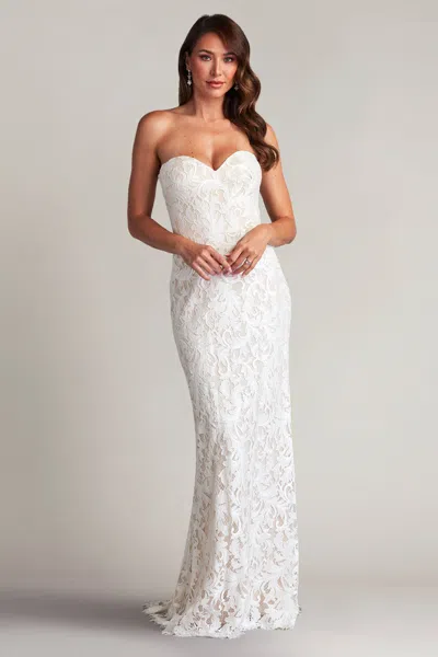Tadashi Shoji Ophni Strapless Sweetheart Gown In White