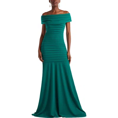 Tadashi Shoji Pleated Off The Shoulder Mermaid Gown In Green