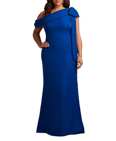 Tadashi Shoji Plus Size Cassia Bow-shoulder Crepe Gown In Blue