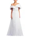 Tadashi Shoji Tenley Satin Jacquard Gown In Ivory