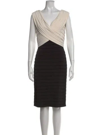 Pre-owned Tadashi V-neck Knee-length Dress In Black