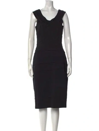 Pre-owned Tadashi V-neck Knee-length Dress In Black