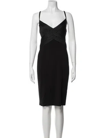 Pre-owned Tadashi V-neck Knee-length Dress In Black