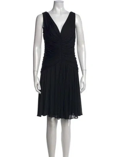 Pre-owned Tadashi V-neck Mini Dress In Black