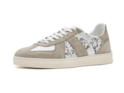 Taft Gatsby In White