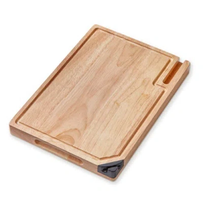 Tag Cutting Board W Phne Hldr & Shrpnr Natural Steel Everyday In Brown