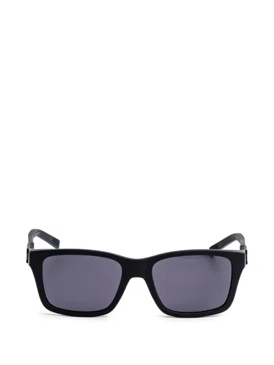 Tag Heuer Rectangle Frame Sunglasses In Black