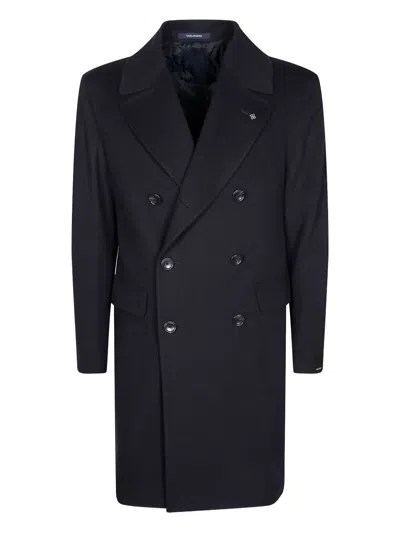TAGLIATORE BROOCH-DETAIL DOUBLE-BREASTED COAT