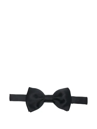 Tagliatore Butterfly Bow Tie In Black