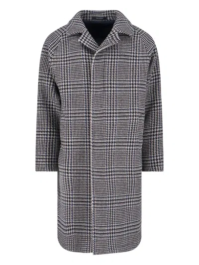 TAGLIATORE CLASSIC HOUNDSTOOTH PATTERN JACKET WITH STRUCTURED COLLAR AND MATCHING BELT