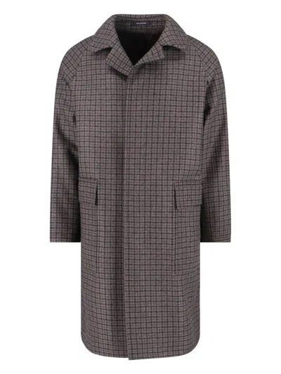 TAGLIATORE HOUNDSTOOTH PATTERN JACKET WITH STRUCTURED COLLAR AND FLAP POCKETS