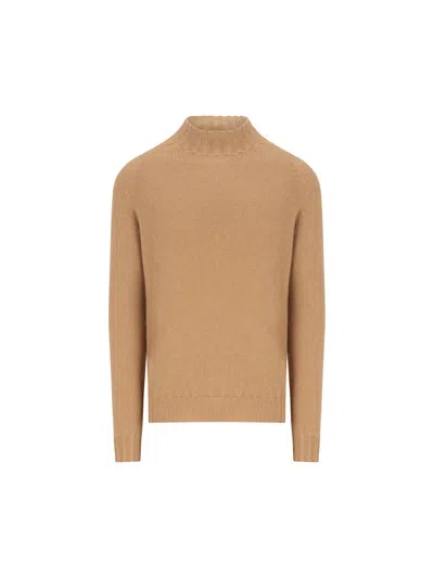 Tagliatore Jerseys In Brown