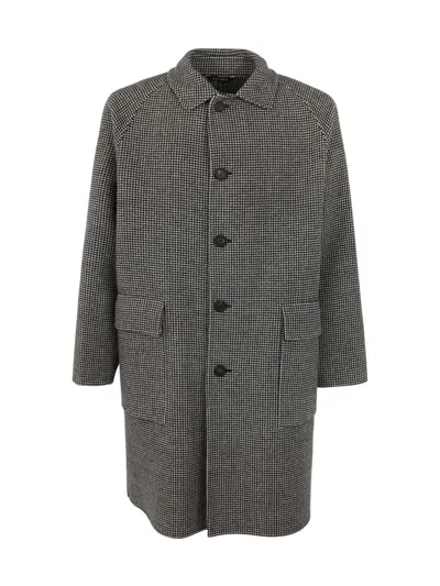 Tagliatore Round Neck Sweater In Black