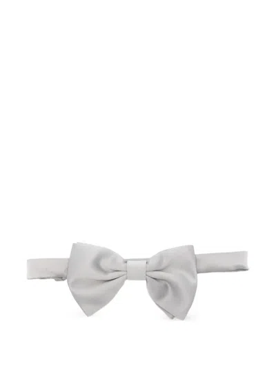 Tagliatore Perla Bow Tie In White