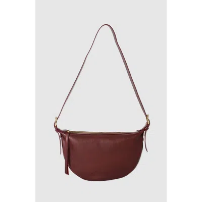 Tah Nova Sling Bag In Burgundy