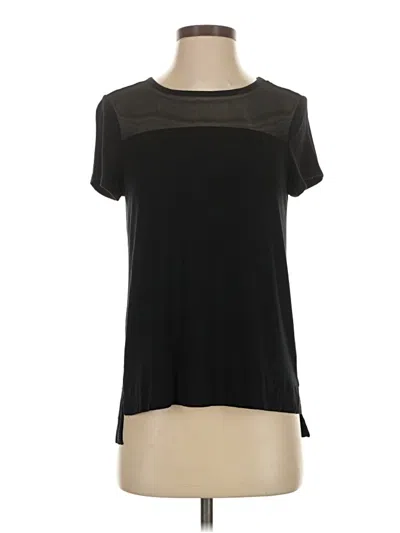 Pre-owned Tahari Active T-shirt In Black