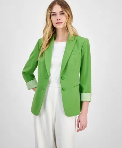 Tahari Asl Women's Peak-lapel Roll-tab Button-front Jacket