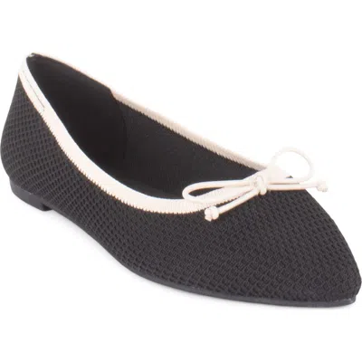 Tahari Bogota Pointed Toe Flat In Multi