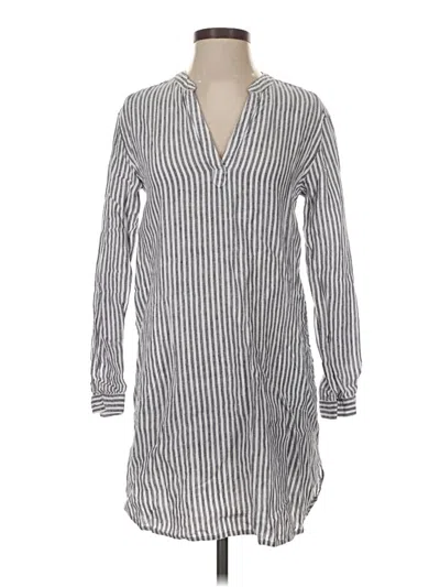 Pre-owned Tahari Casual Dress In Silver