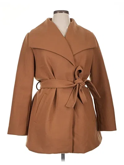 Pre-owned Tahari Coat In Brown