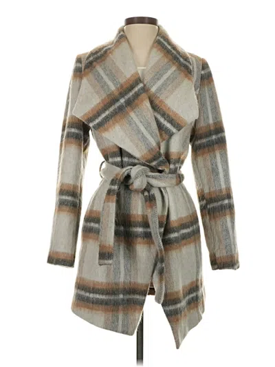 Pre-owned Tahari Coat In Gray