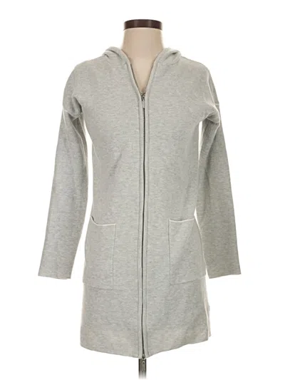 Pre-owned Tahari Coat In Gray