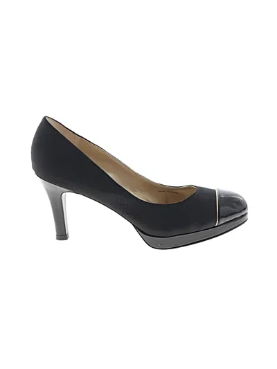 Pre-owned Tahari Heels In Black