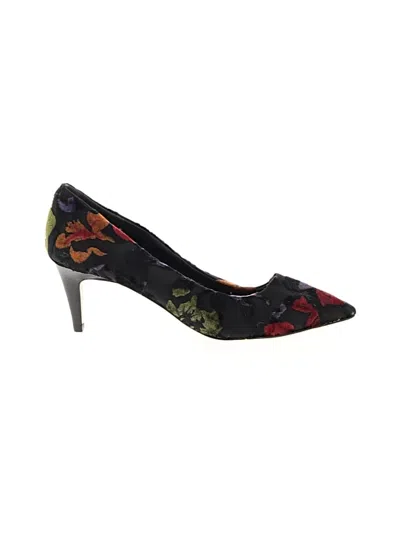 Pre-owned Tahari Heels In Black