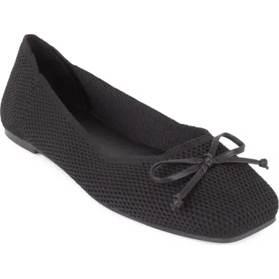 Tahari Marrakesh Ballet Flat In Black