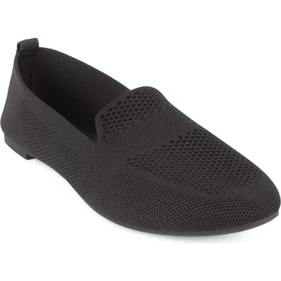 Tahari Natalia Loafer In Black